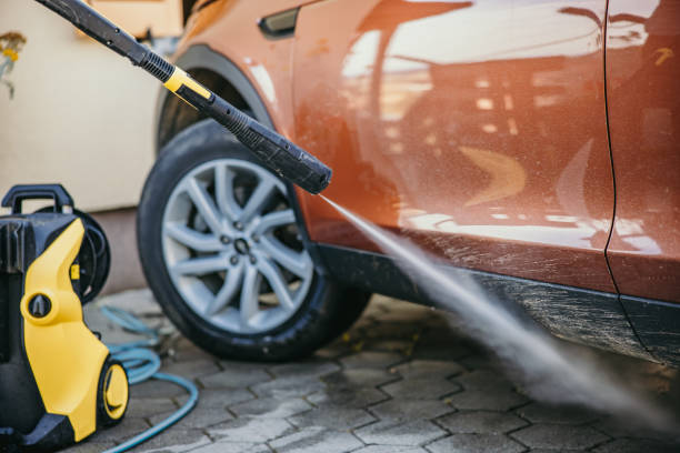 Best Residential Pressure Washing Services  in Alton, IA