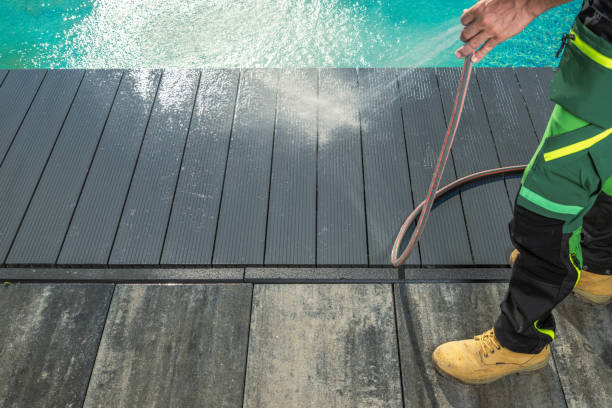 Fence Pressure Washing in Alton, IA