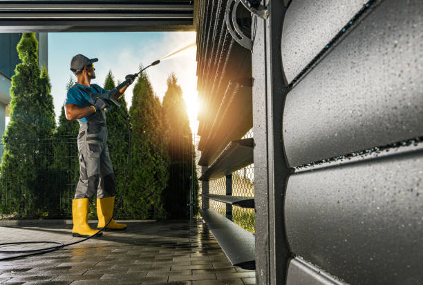 Best Garage Pressure Washing  in Alton, IA