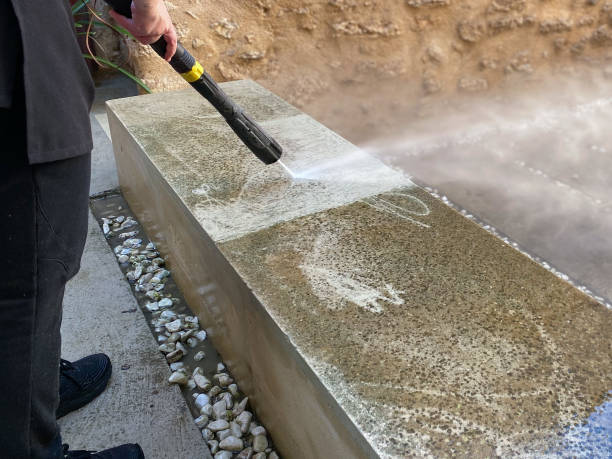 Why Choose Our Certified Pressure Washing Experts for Your Project Needs in Alton, IA?